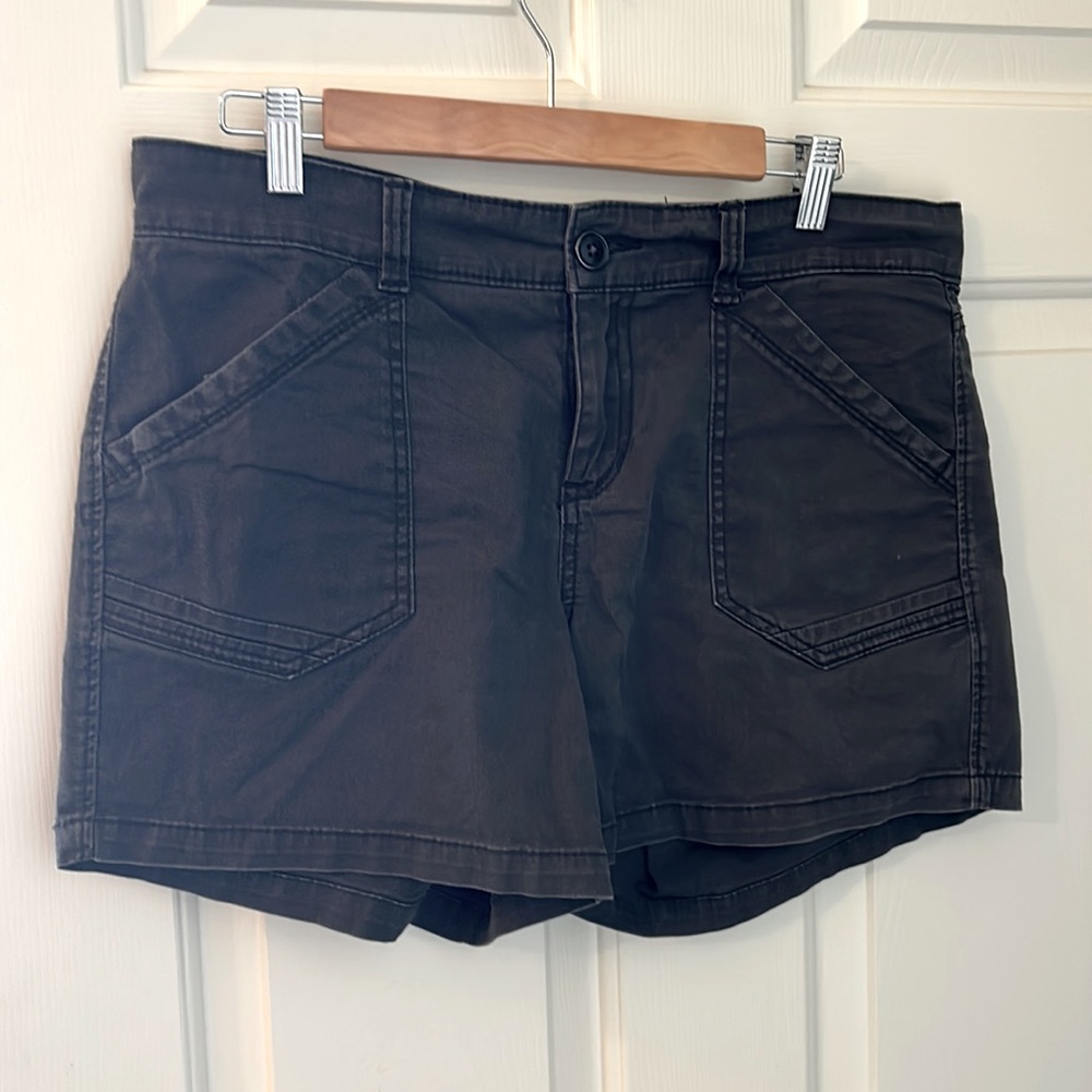 Supplies gray/green shorts size 12